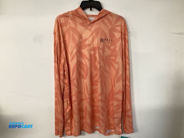 Lot 2-19191 - New REEL LIFE HYDROMAX performance hooded long sleeve shirt. Protests against the sun, and provides ...