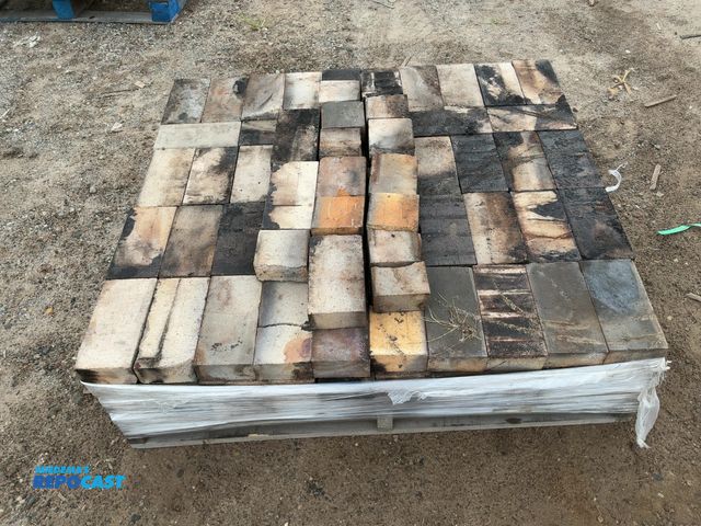 Lot 2-69263 - Skid of fire brick.  Approx. (140) pcs. Some pieces are like new and some are more worn. Came out of...