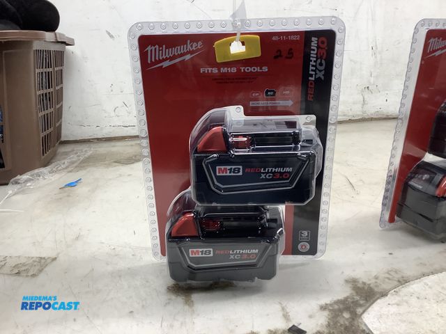 Lot 2-19718 - New Milwaukee m18 Red lithium batteries