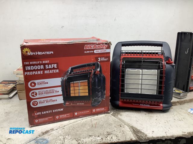 Lot 2-93690 - Big buddy 18000BTU Pro Series Mr Heater propane