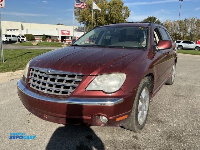 Lot 2-67224 - 2007 Chrysler Pacifica Limited Mini Van FWD