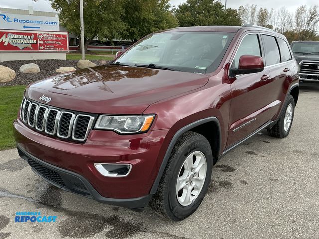 Lot 2-41668 - 2017 Jeep Grand Cherokee SUV 4x4
