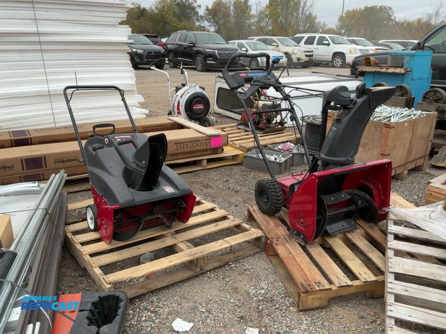 Lot 2-69439 - . Other (2) snow blowers including a yard machines single stage snow thrower 21” and a snow master p...