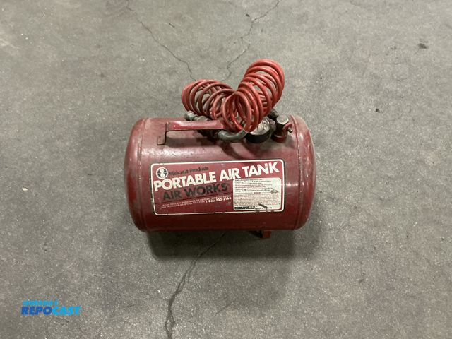 Lot 2-69094 - Portable Air Tank