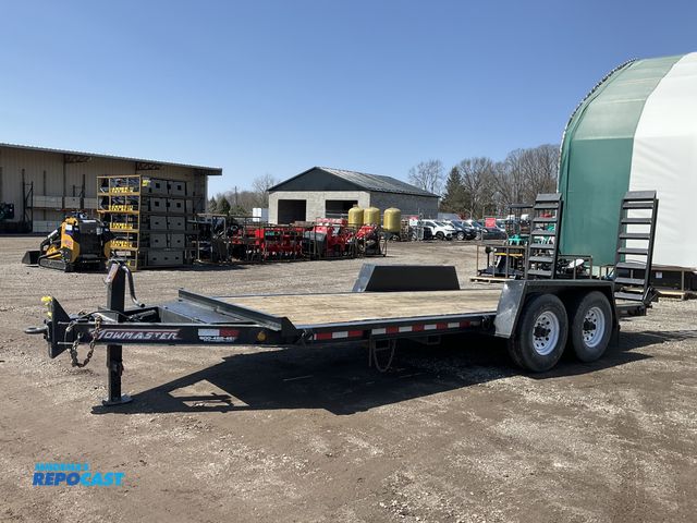 Lot 2-44849 - 2019 Towmaster T-12D Equipment Trailer