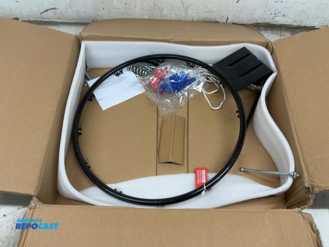 Lot 2-60260 - Vevor basketball hoop and net