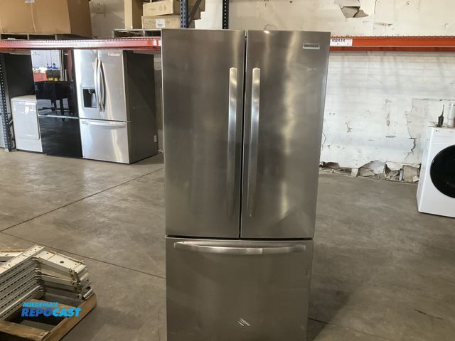 Lot 2-46796 - Scratch & Dent Frigidaire FRFG17W3AV05 Refrigerator/Freezer