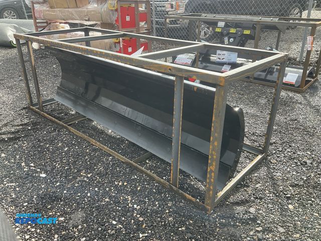 Lot 2-44799 - New Mower King SPA84 Skid Steer Dozer Blade 84” Quick Attach Hydraulic Powered