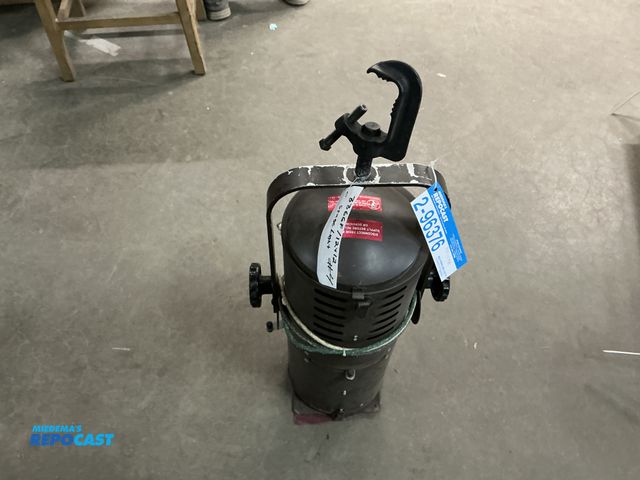 Lot 2-96376 - Vintage EC Stage fresnel spotlight 3366F / 12x12 x 120v 1,000 w studio theater light working pull