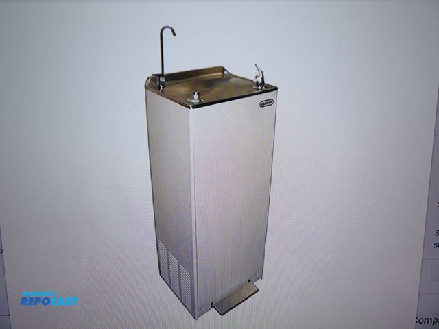 Lot 2-58343 - New Elke Drinking Fountain: 8 ap 50°F, 41-1/2 overall Height Foot pedal 18" overall width, # EFA8L11...
