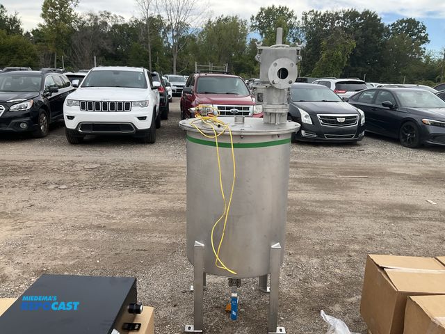 Lot 2-27517 - 60.2gal Sho-Me Fabrication Stainless Steel Process Vessel/Mixing Tank