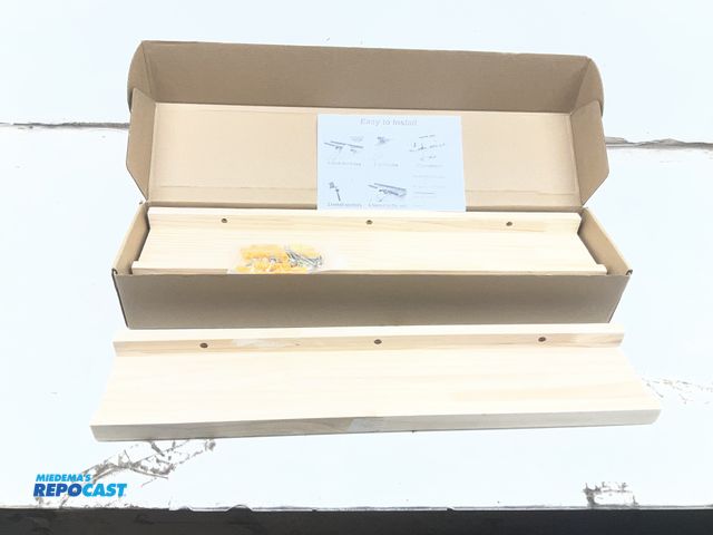 Lot 2-92753 - Gloserin Floating Wall Shelves, Original Wood, 24inch - 4 Shelves