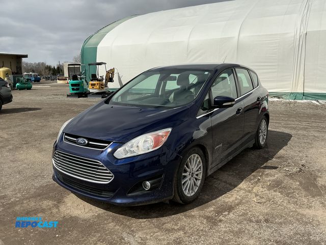 Lot 2-41990 - 2016 Ford C-Max Hybrid SEL Hybrid FWD