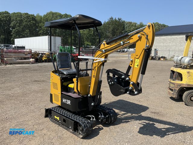 Lot 2-30805 - 2026 CFG Industry H13R Mini Excavator