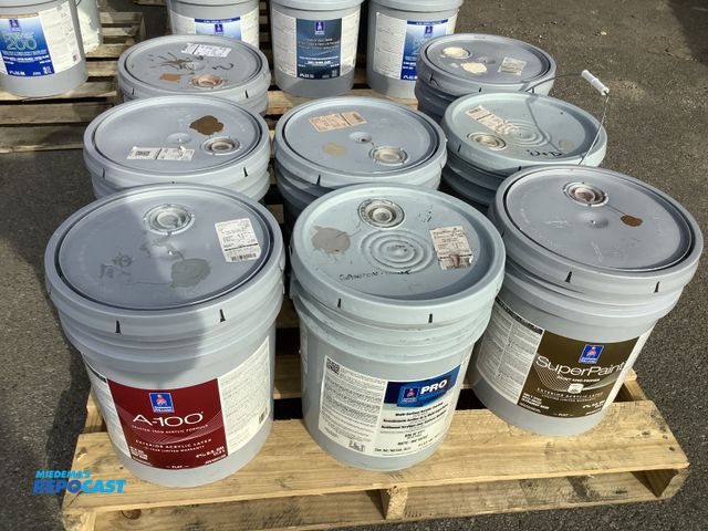 Repocast.com - Lot 2-21377 - Skid lot of (8) buckets of various styles ...