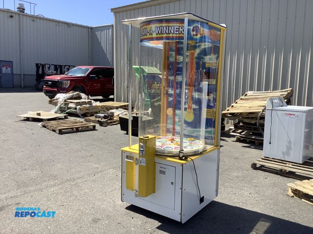 Lot 2-76684 - Slam-a-winner large arcade game 33” x 33” x 81”
