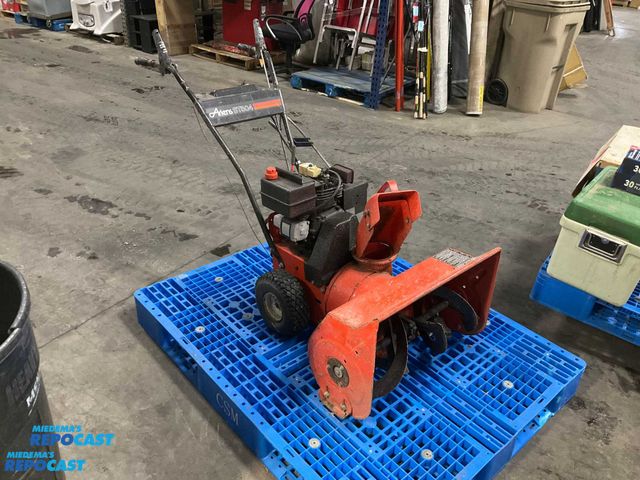 Lot 2-65823 - Ariens ST504 2-Stage Self-Propelled Snow Blower