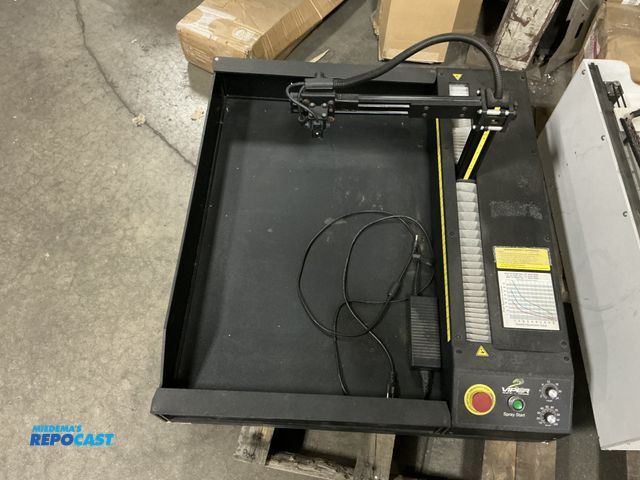 Lot 2-67366 - Viper XPT-1000 Pretreatment Machine Viper XPT-1000 Pretreatment Machine for DTG