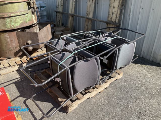 Lot 2-75126 - Lot of (8) Steelcase chairs, padded with fabric, very nice chairs, used condition