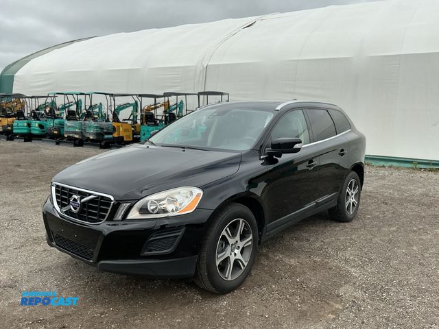 Lot 2-10238 - 2011 Volvo XC60 T6 AWD Wagon AWD