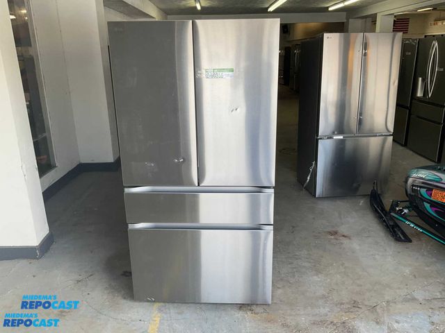 Lot 2-60947 - Scratch & Dent LG LF30S8210S Refrigerator/Freezer