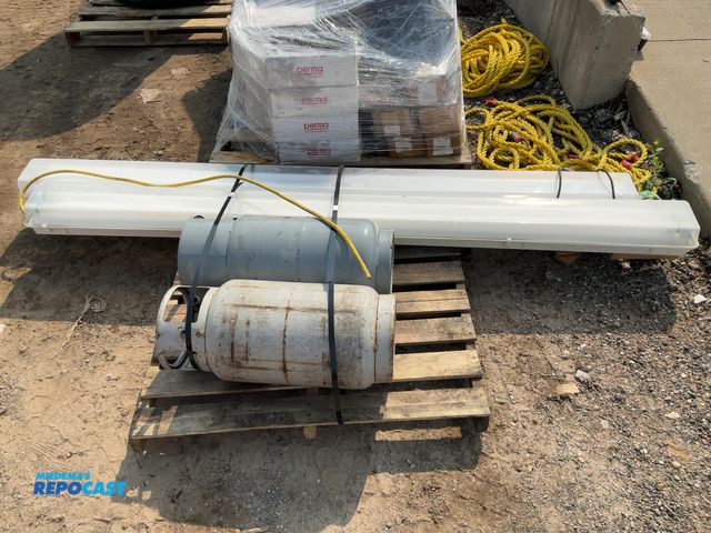 Lot 2-18316 - Skid Lot of (2) Propane Tanks and 96” Ceiling Lights