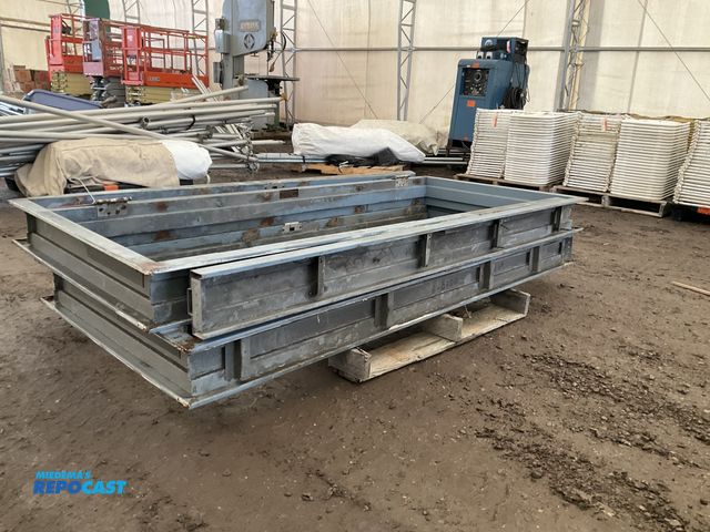 Repocast.com - Lot 2-23888 - 4 36” Wide Steel Jams for Commercial Building