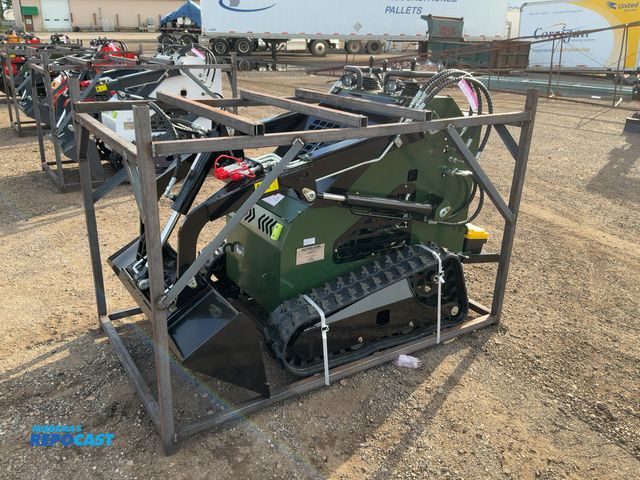 Lot 2-21631 - 2026 ZJG ZJ-380 Mini Skid Steer Loader