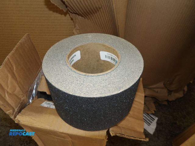Lot 2-53047 - lot of (3) rolls, anti-grit-skip vinyl light duty anti-slip tape, AGT460, 4" x 060' each roll