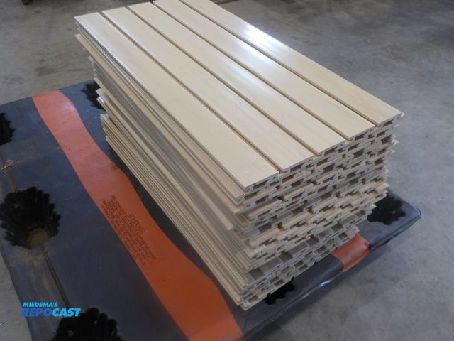 Lot 2-16283 - 24 slotted boards, 30" x 15" x 5/8"