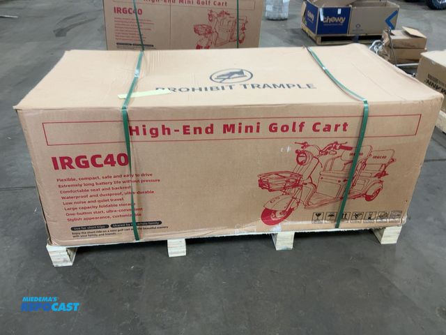 Lot 2-43494 - New SDLANCH IRGC40 3-Wheel Mini Electric Golf Cart / Scooter, 60 Volt, 600 Watt Motor, Three Speed, ...