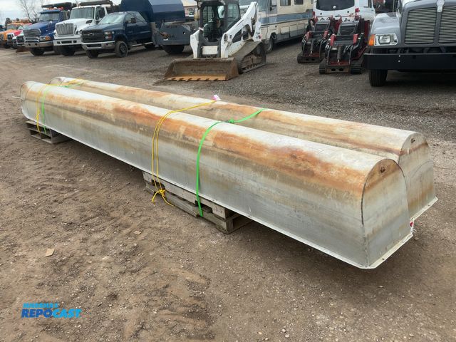 Repocast.com - Lot 2-22035 - (2) Used 24' Long Aluminum Pontoons, 19 ...