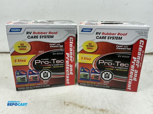 Lot 2-19647 - 2 Camco RV/Marine Pro-Tec Rubber Roof Care System, Cleaner and Protectant