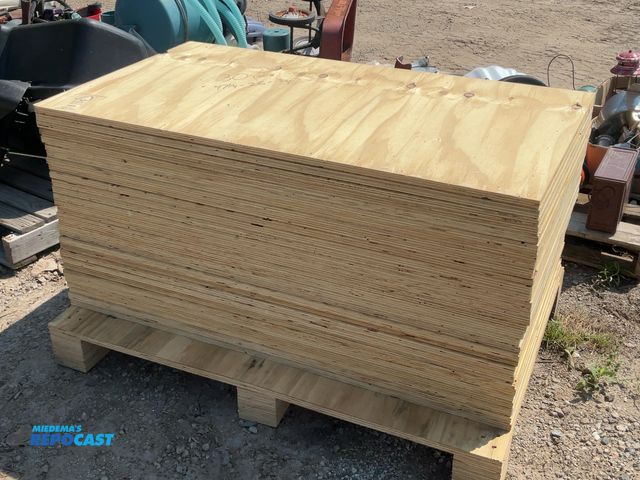 Lot 2-24603 - (30) Pieces of 47-1/4” x 26” x 3/4” Plywood.