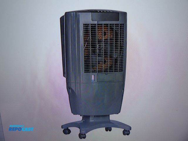 Lot 2-58354 - New in Box ultracool Portable Evaporative Cooler. 350 sq ft, 5-15P 120V AC 38-1/2x 19-1/ x 11-1/2" g...