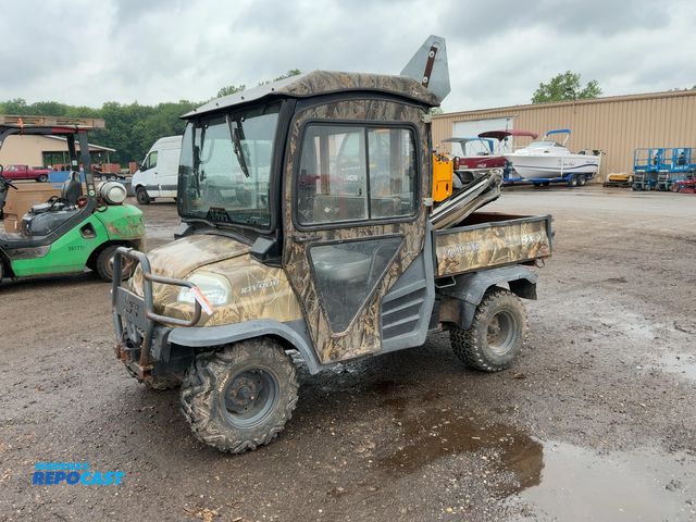 Lot 2-44744 - Kubota RTV900 Diesel 4x4 UTV