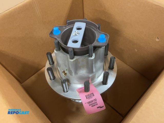 Lot 2-10015 - (7) New Conmet Hubs, Part No. 3758116C91