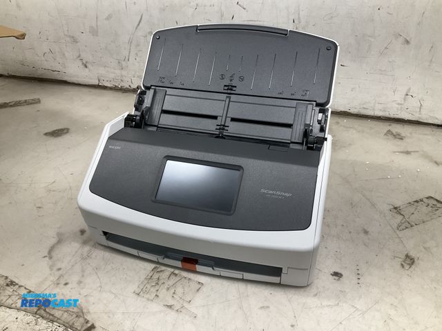Lot 2-64301 - scan snap qX1600 gray and white model P3770A
