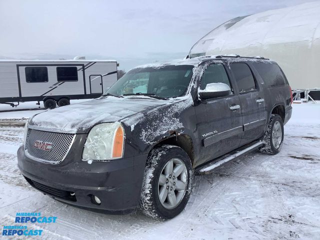 Lot 2-91591 - 2010 GMC Yukon XL SLT-1 1/2 Ton 4WD SUV 4x4