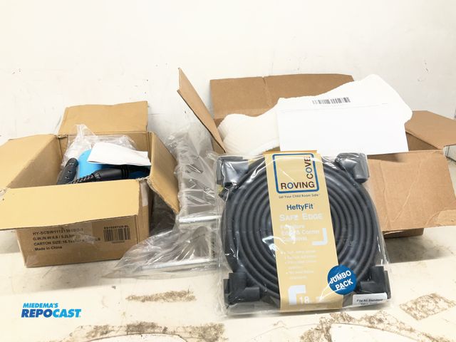 Lot 2-79328 - Miscellaneous Lot of Home Supplies,(1) GOFLAME 9" Wide Bed Bridge Twin to King Converter Kit, Mattre...