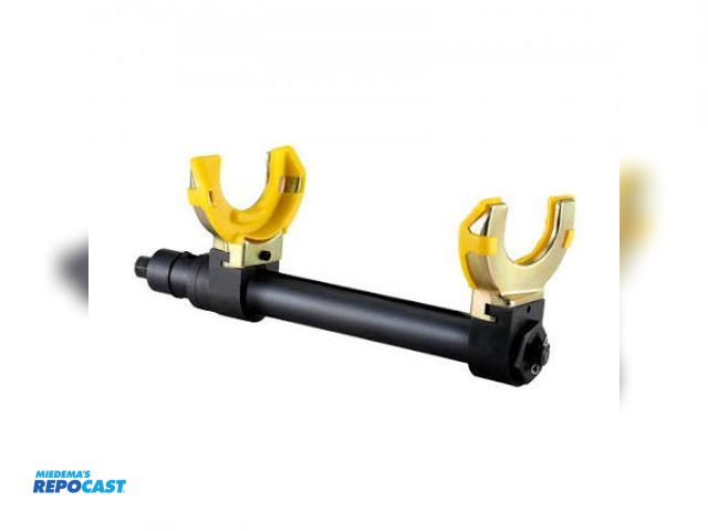 Lot 2-76904 - Vevor strut spring compressor for cars model XC4027A