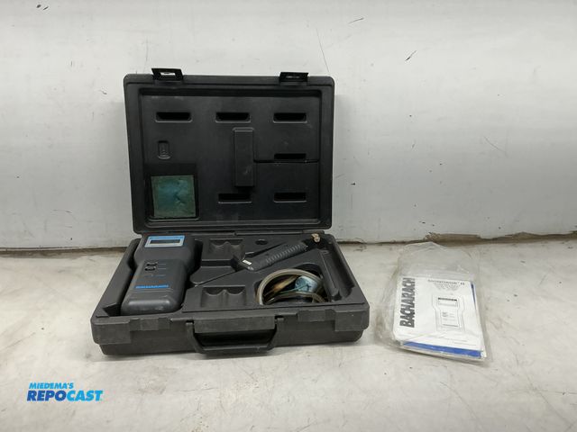 Lot 2-75954 - Bacharach monoxor II electric gas analyzer