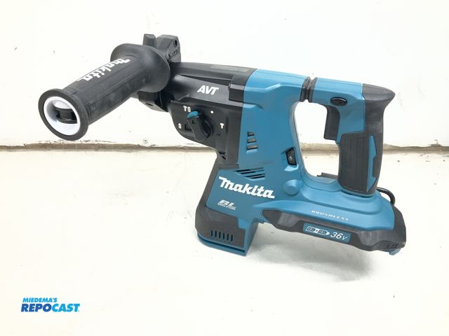 Lot 2-76886 - Makita Cordless Combination Hammer XRH10Z