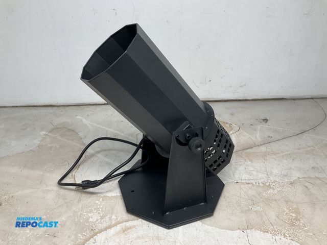 Lot 2-27468 - 1500W metal black confetti machine with instructions