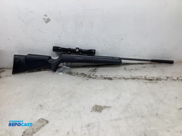 Lot 2-79972 - Crossman Air Rifle - .177cal. Model CD1K77NP