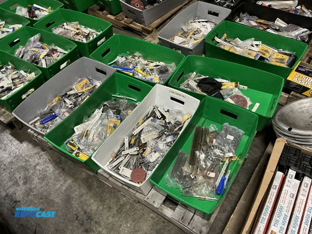 Lot 2-74977 - Lot of Security Tee*Star (fits Sec Torx), 5/16”,3” long ceiling eye lag screw driver hex power bits,...
