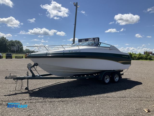 Lot 2-20913 - 1999 Crownline 210 21ft Cuddy Cabin Boat