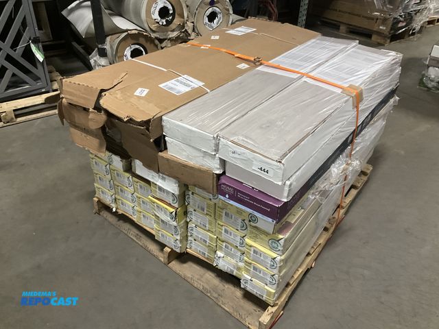 Lot 2-60430 - Skid of Home Decorators, Traffic Master, Life Proof, and other Laminate Flooring of Various Types, M...