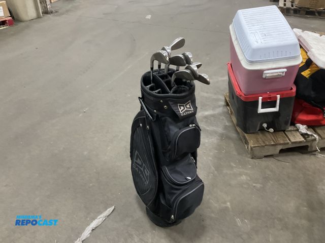 Lot 2-27526 - Golf set of power bilt TXP irons and a DG Datrek bag