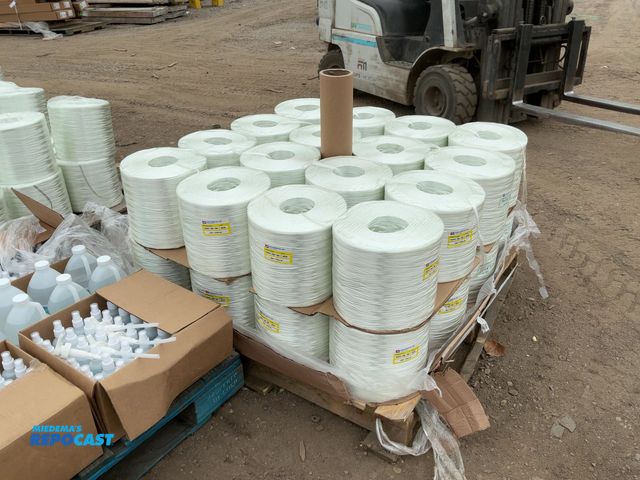 Lot 2-69465 - Skid lot of rolls of plastic white fiber rope